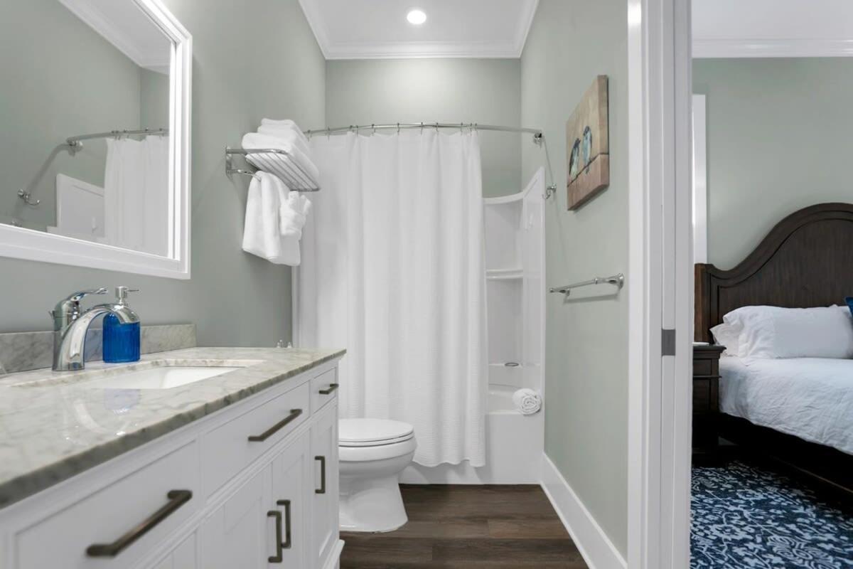 Blue House, Prime Location, Family Amenities, Bbq! Villa St. Augustine Buitenkant foto