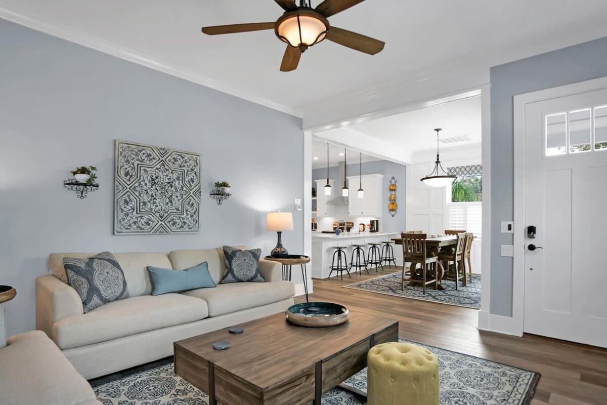 Blue House, Prime Location, Family Amenities, Bbq! Villa St. Augustine Buitenkant foto